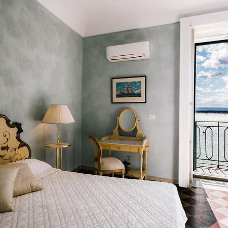 Dimora Di Ulisse Sea View Holiday Apartment Syracuse Eksteriør bilde